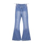 شلوار جین بوت کات آبی روشن زنانه نمای جلو