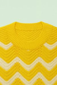 بافت زنانه طرحدار نمای نزدیک