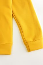 دورس زرد زنانه نمای نزدیک