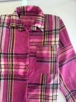 نمای یقه ژاکت پشمی صورتی